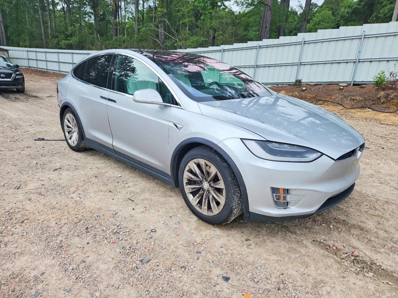 2017 TESLA MODEL X