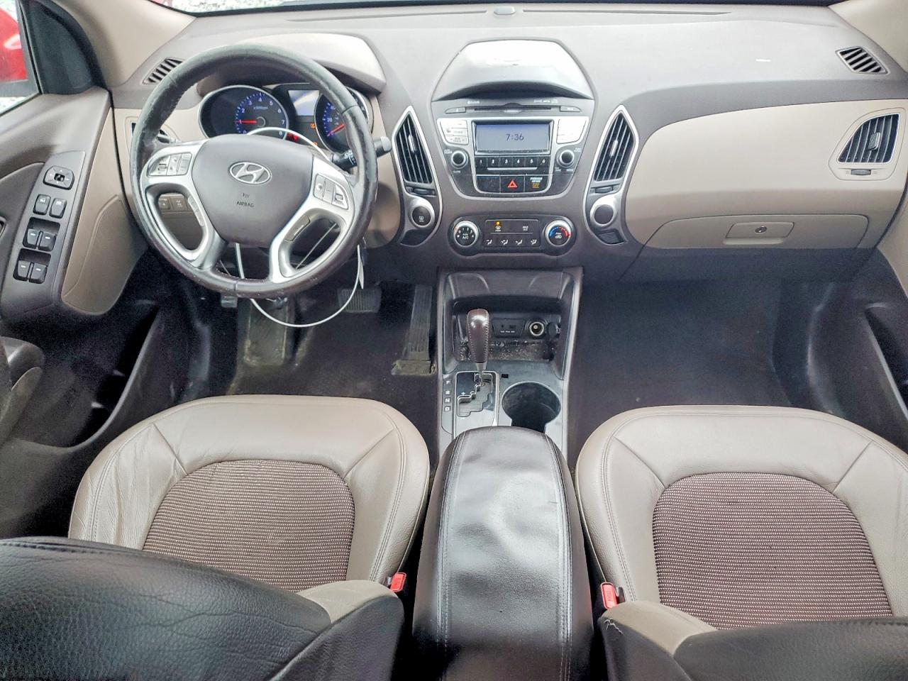 2010 HYUNDAI TUCSON