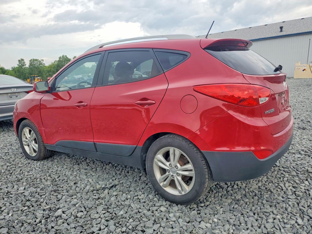 2010 HYUNDAI TUCSON