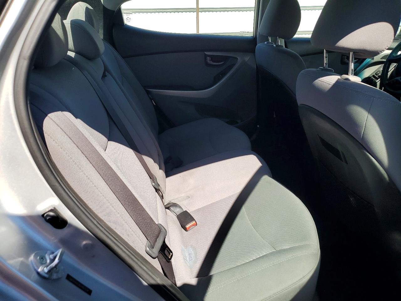 2014 HYUNDAI ELANTRA