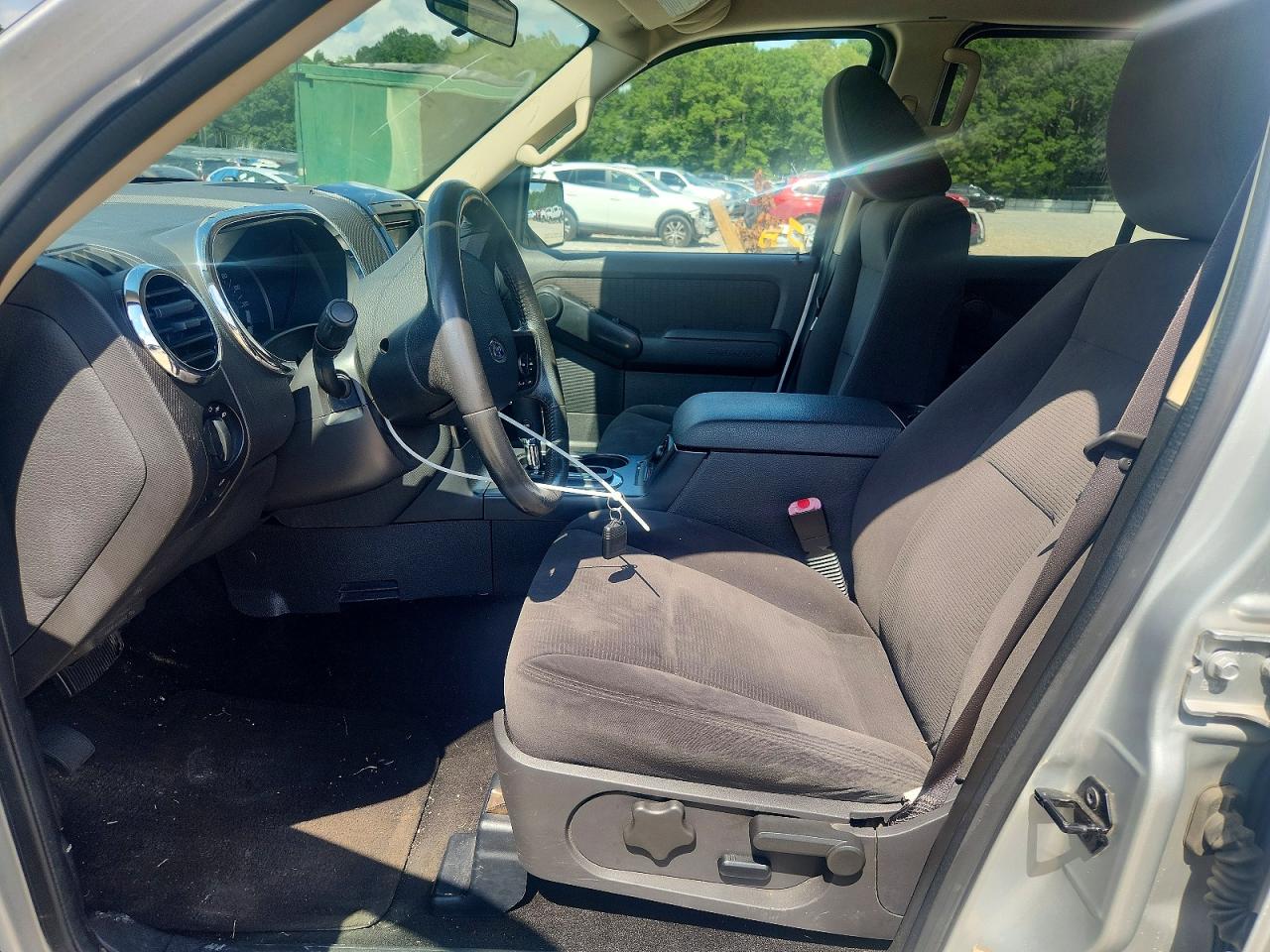 2010 FORD EXPLORER