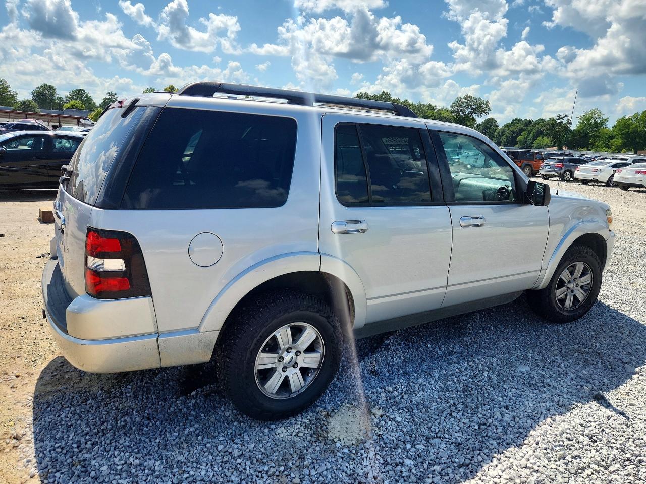 2010 FORD EXPLORER