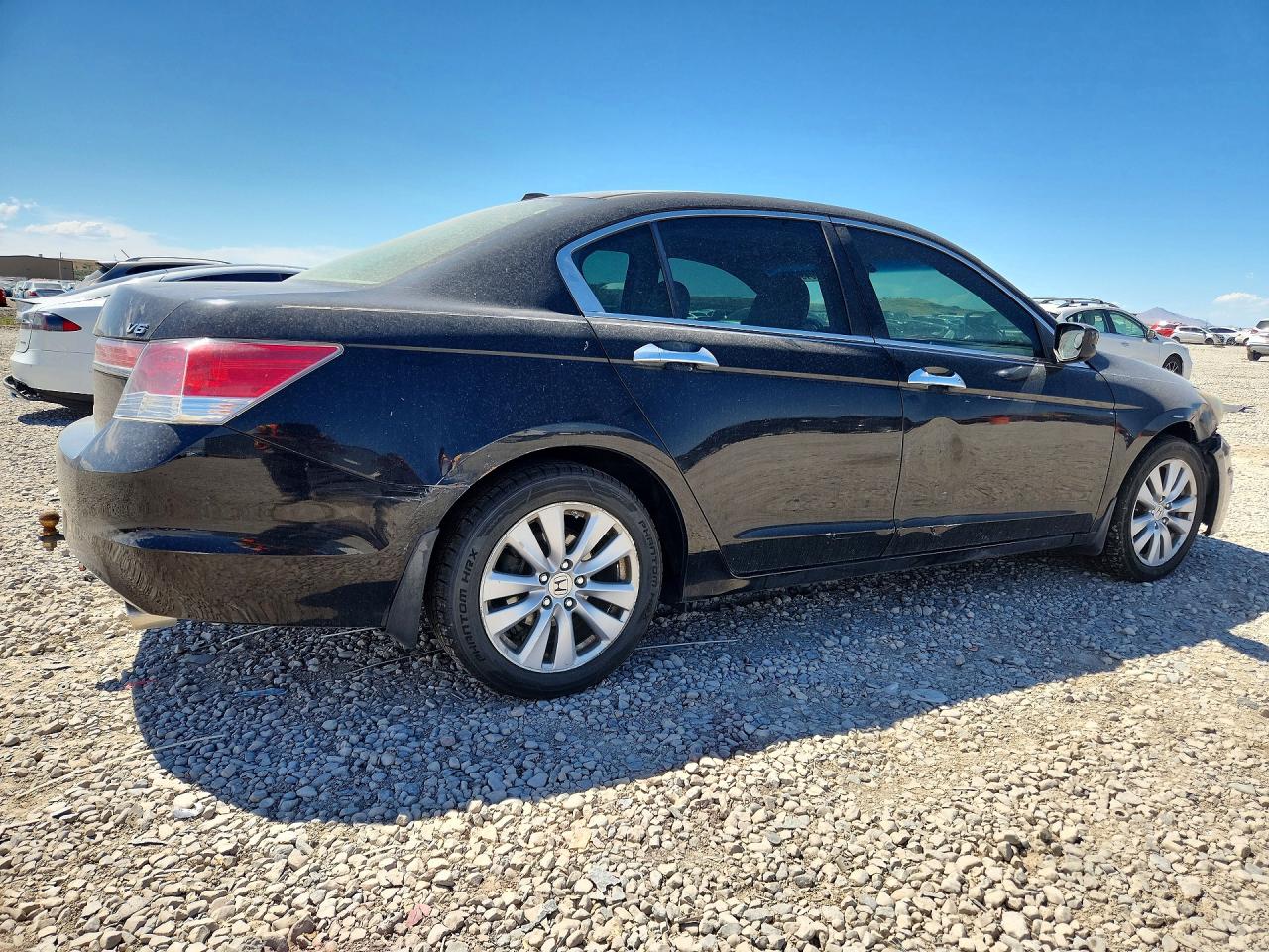 2011 HONDA ACCORD