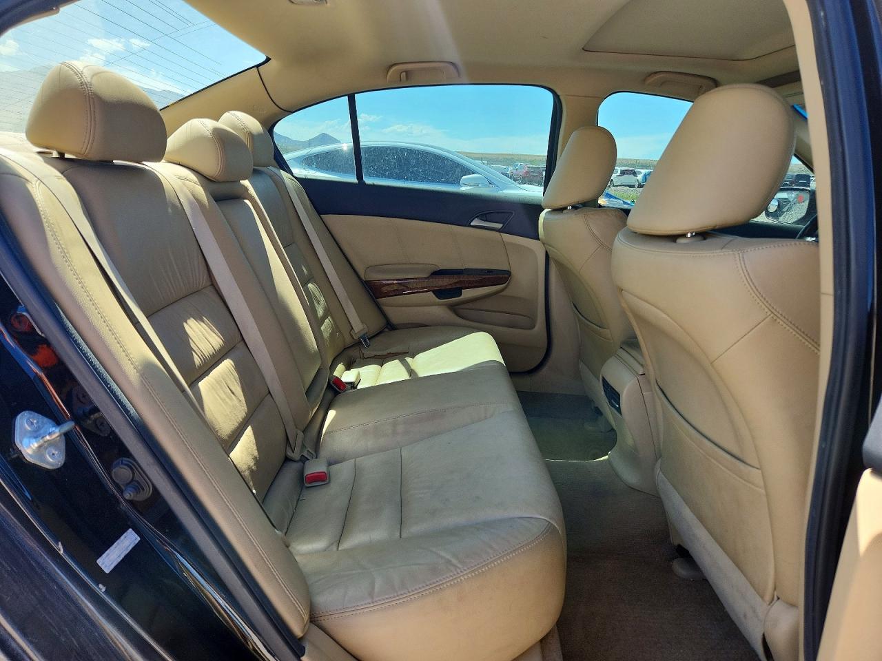 2011 HONDA ACCORD
