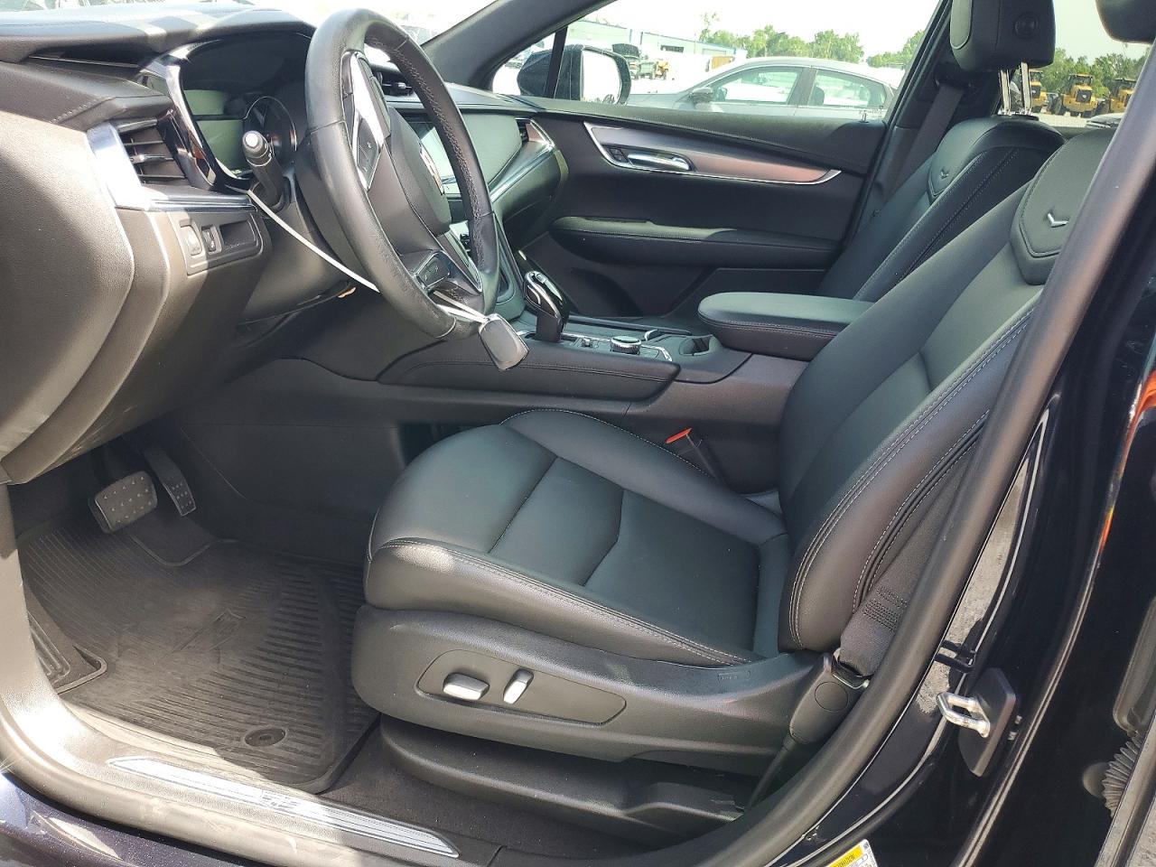 2021 CADILLAC XT5