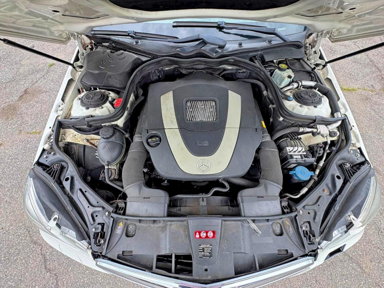 2011 MERCEDES-BENZ E-CLASS