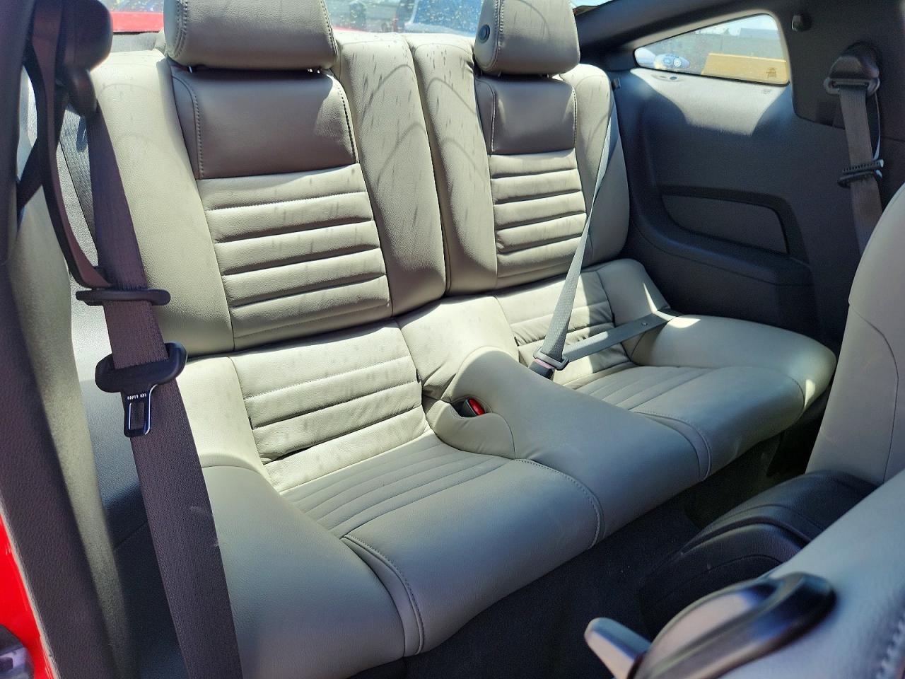 2012 FORD MUSTANG