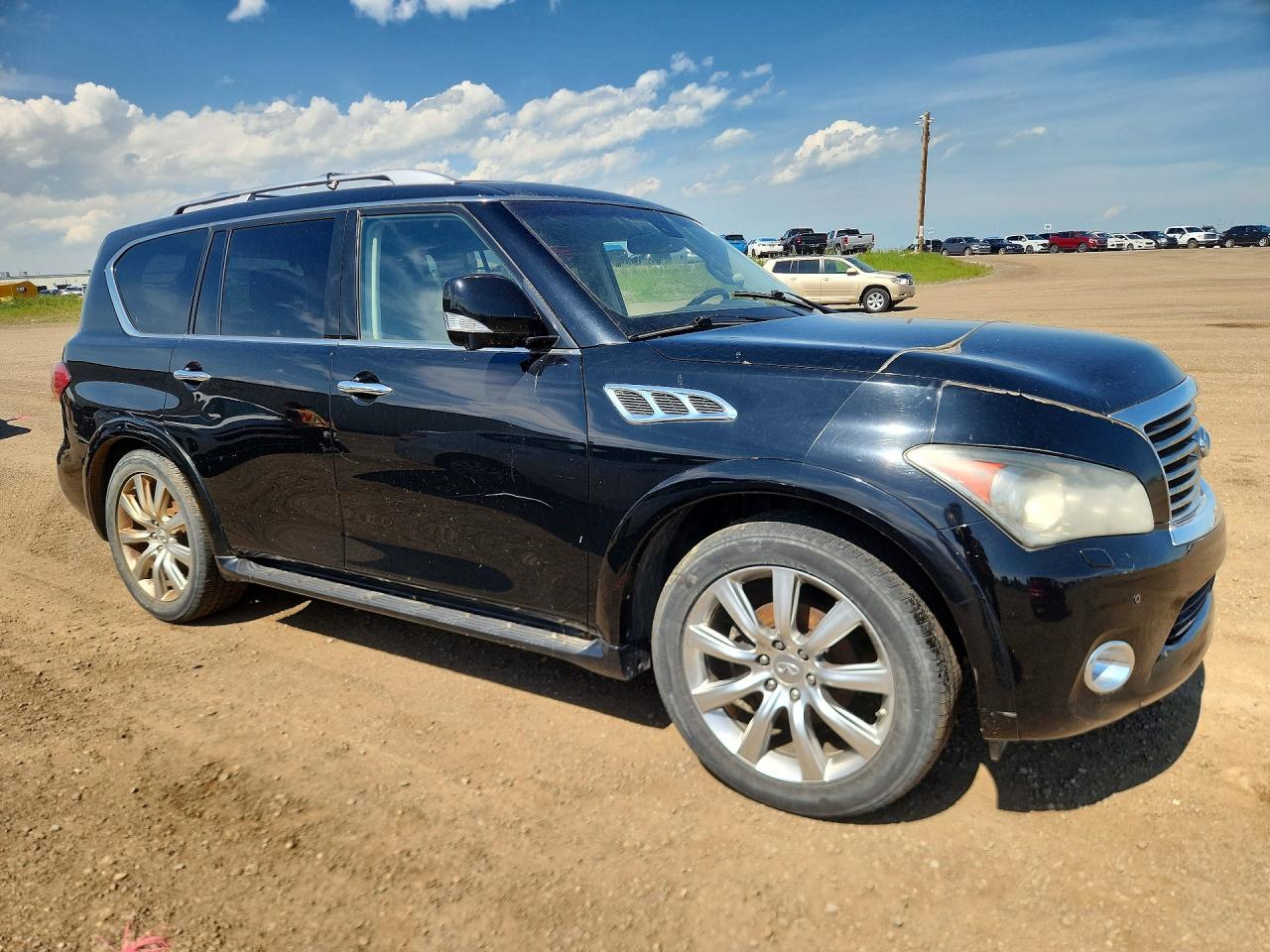 2013 INFINITI QX56