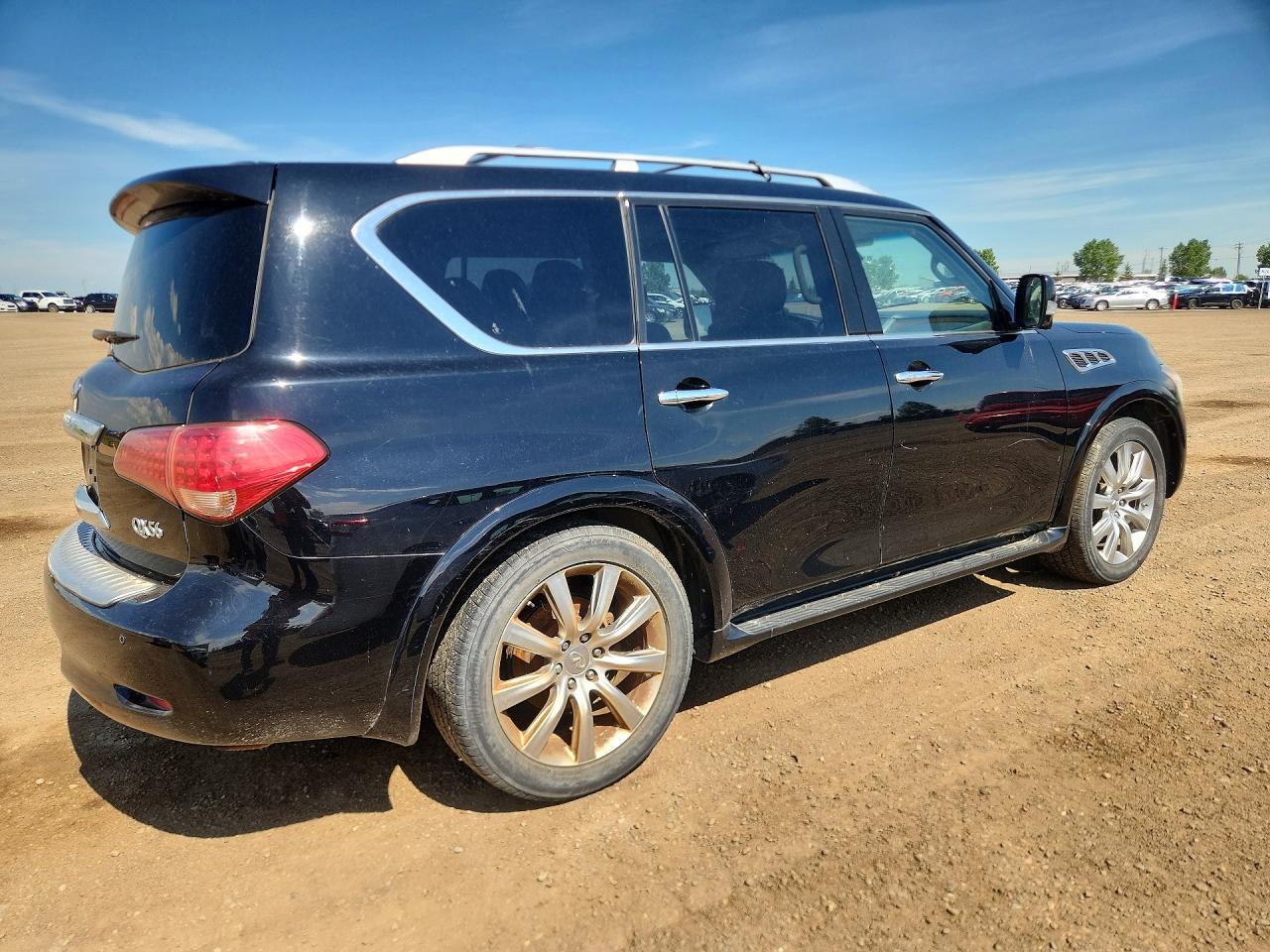 2013 INFINITI QX56
