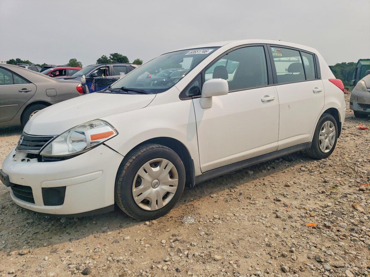 2010 NISSAN VERSA