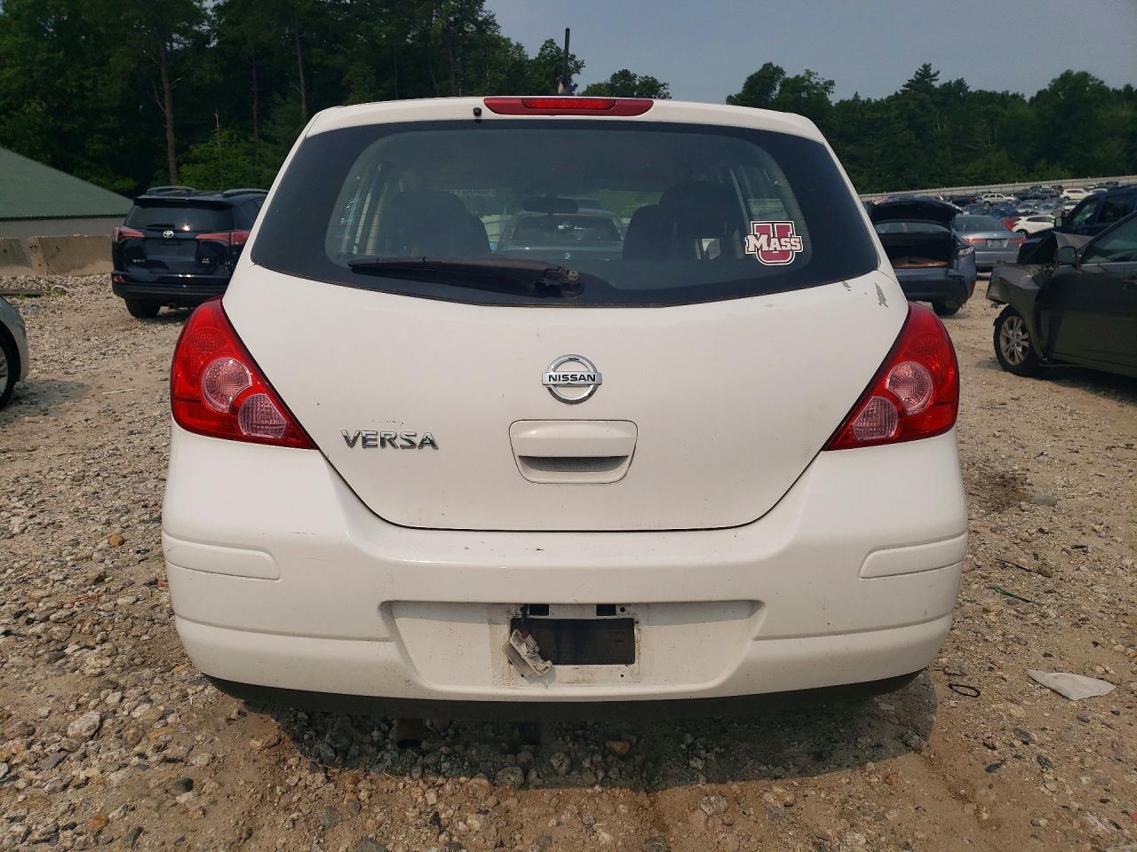 2010 NISSAN VERSA