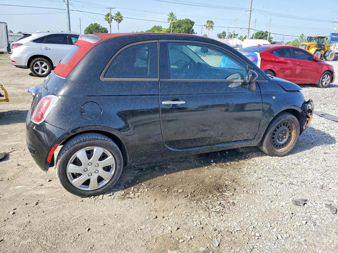 2015 FIAT 500