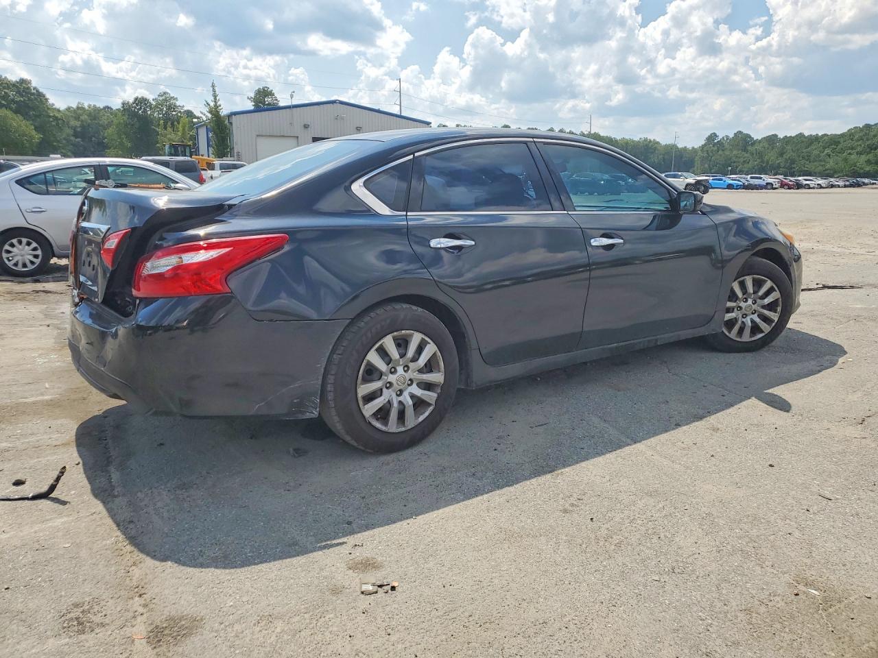2017 NISSAN ALTIMA