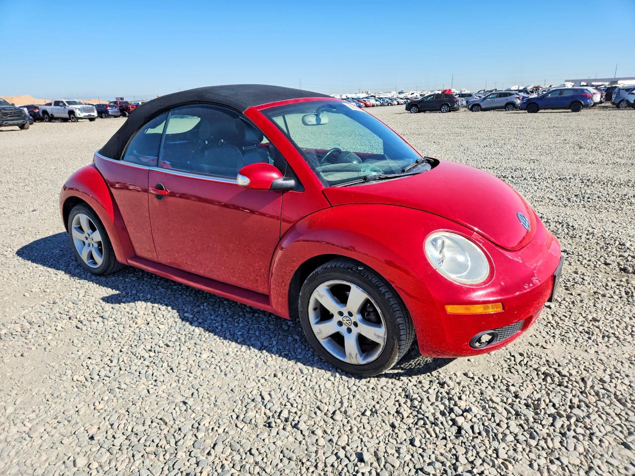 2006 VOLKSWAGEN BEETLE