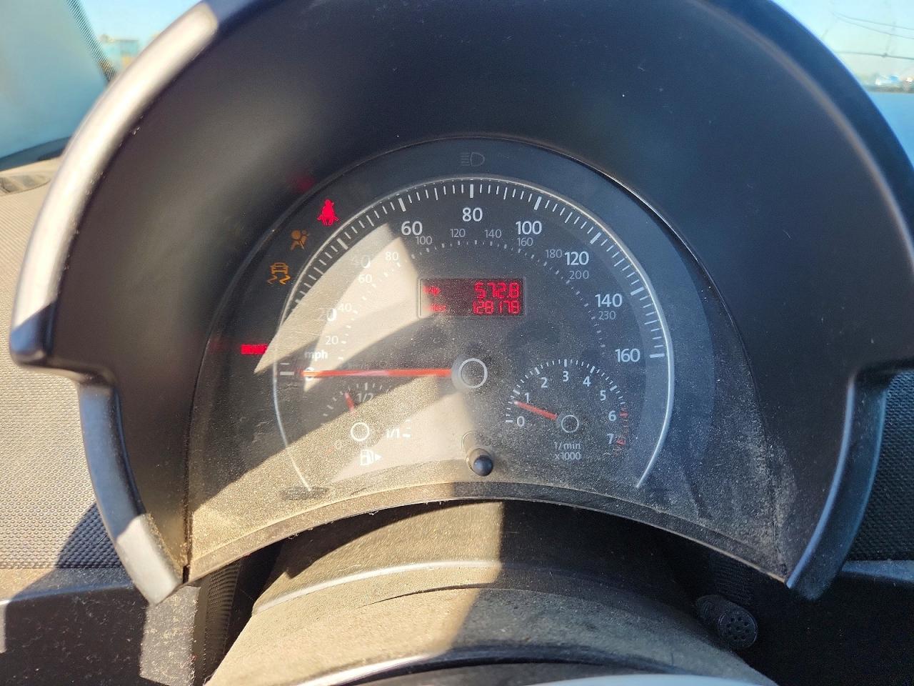 2006 VOLKSWAGEN BEETLE