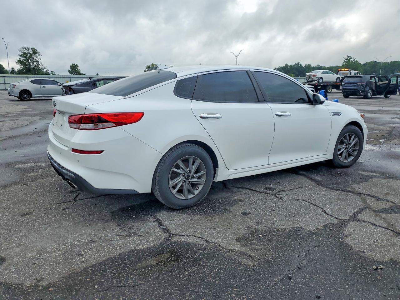 2019 KIA OPTIMA