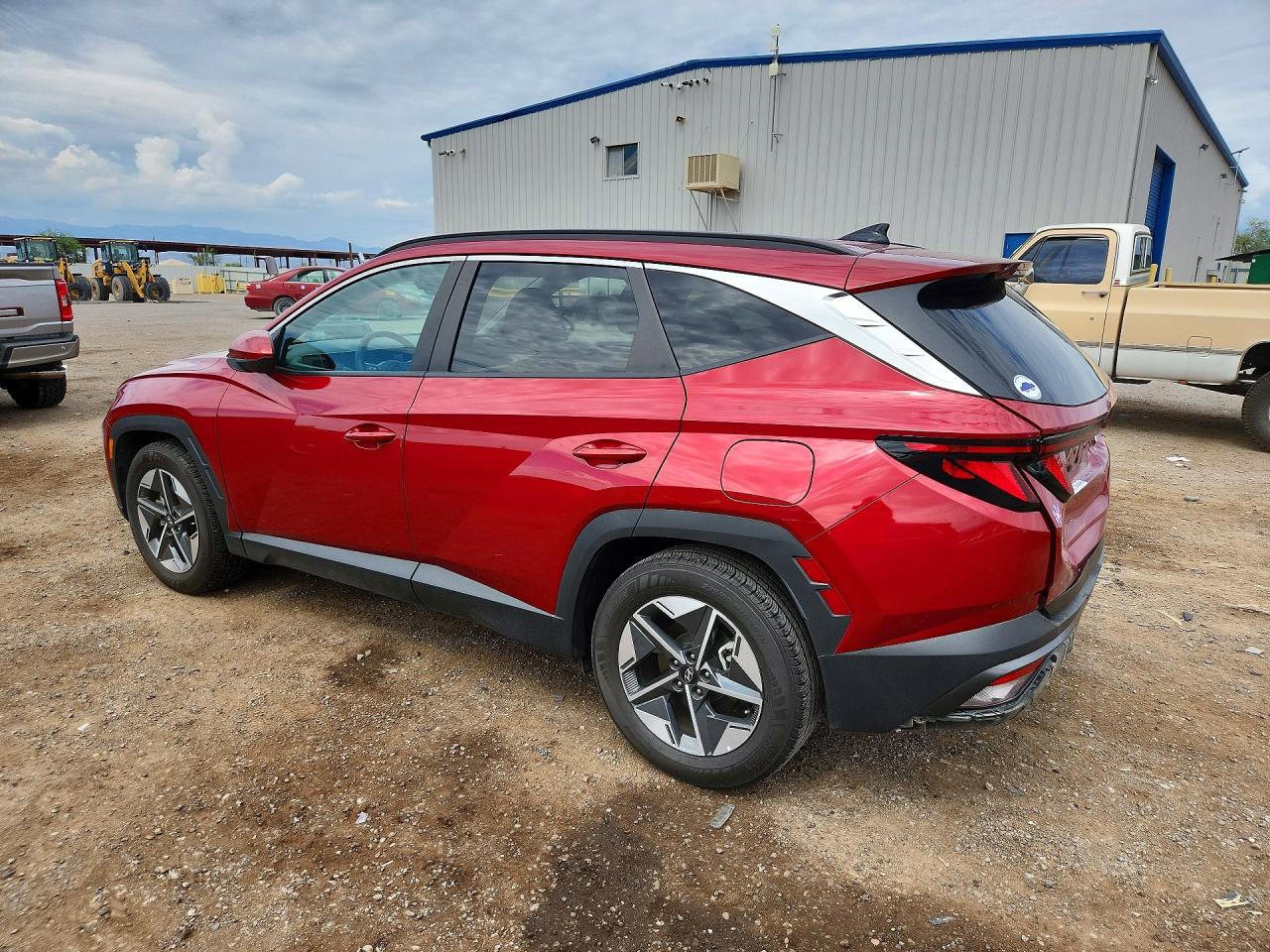 2025 HYUNDAI TUCSON