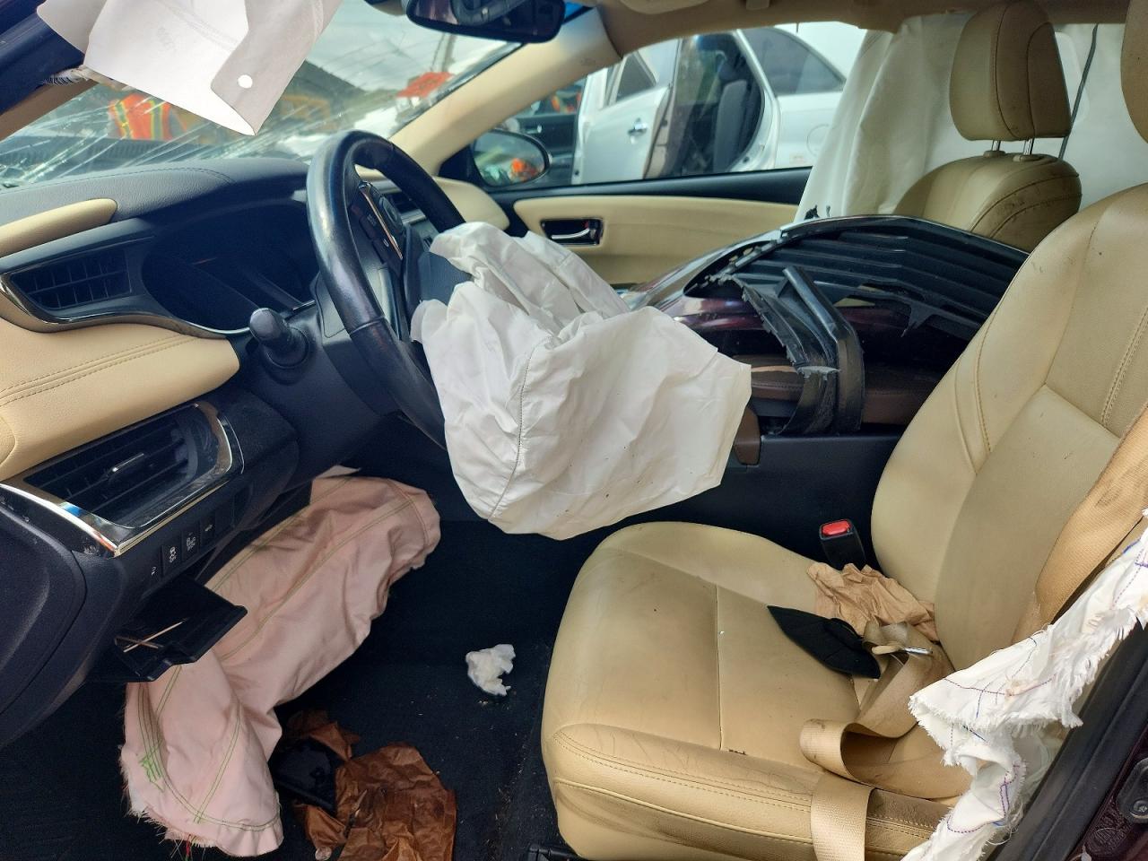 2018 TOYOTA AVALON
