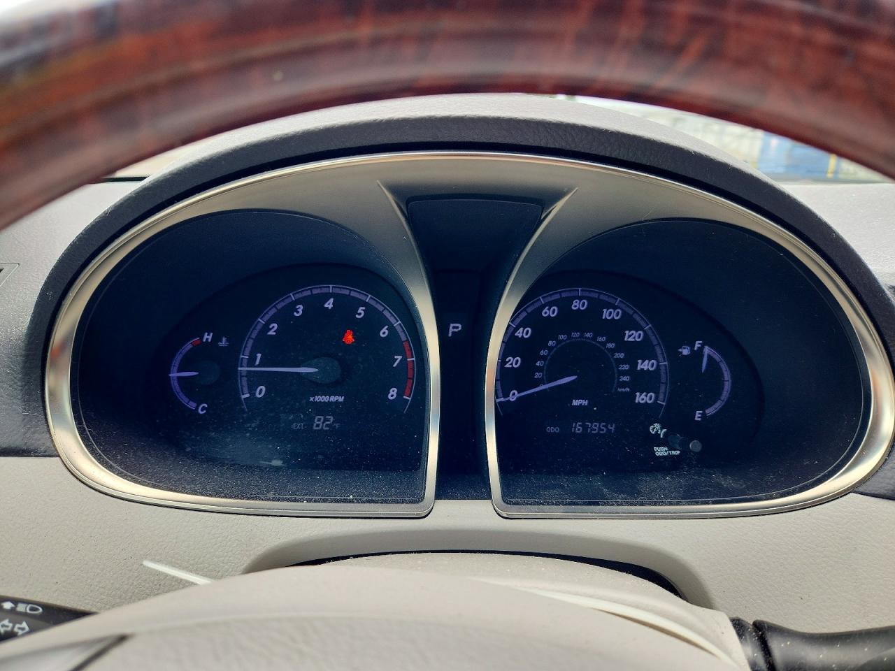 2011 TOYOTA AVALON