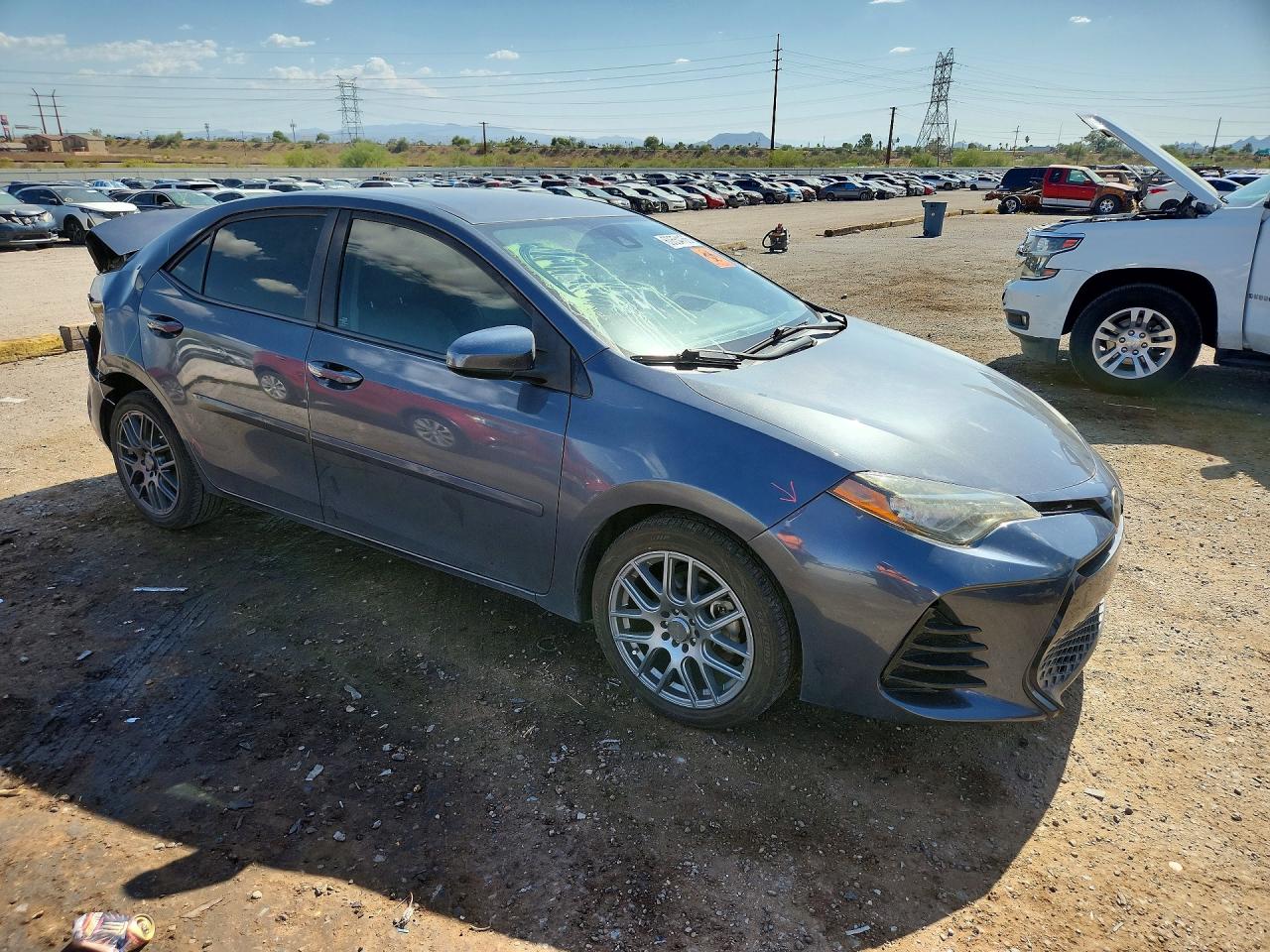 2017 TOYOTA COROLLA