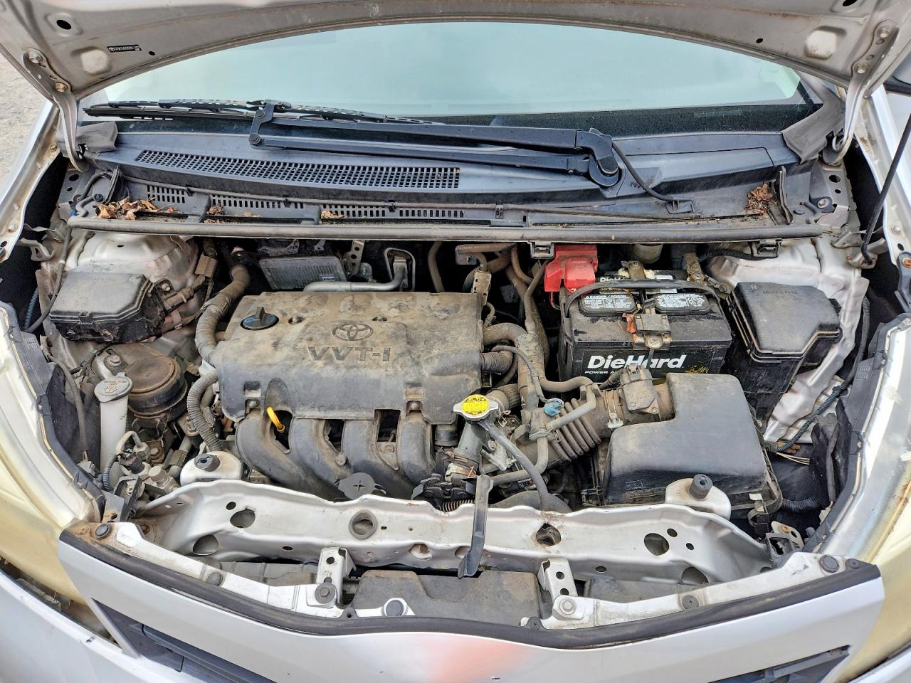 2012 TOYOTA YARIS