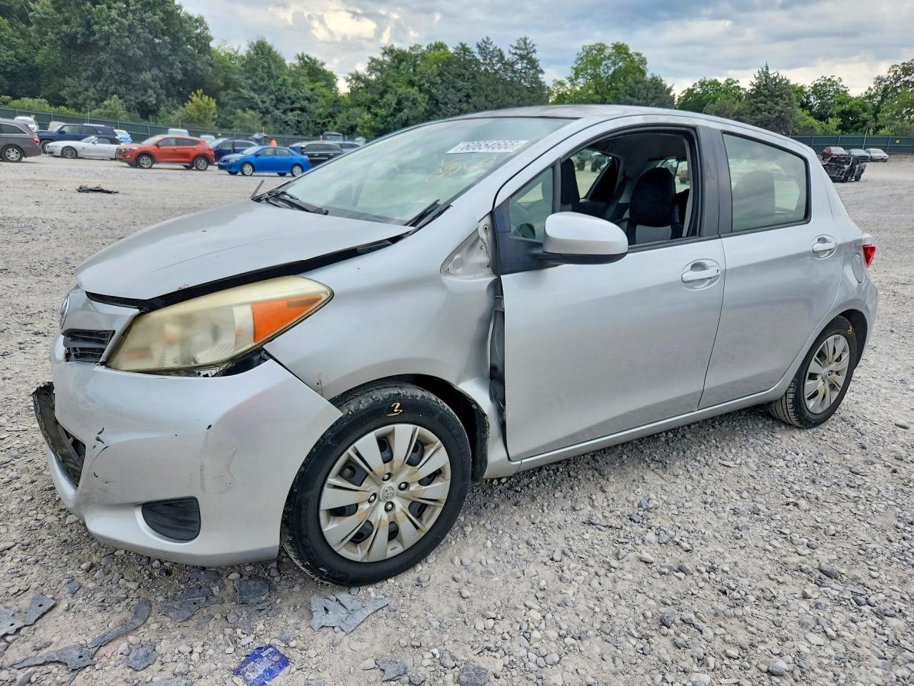 2012 TOYOTA YARIS