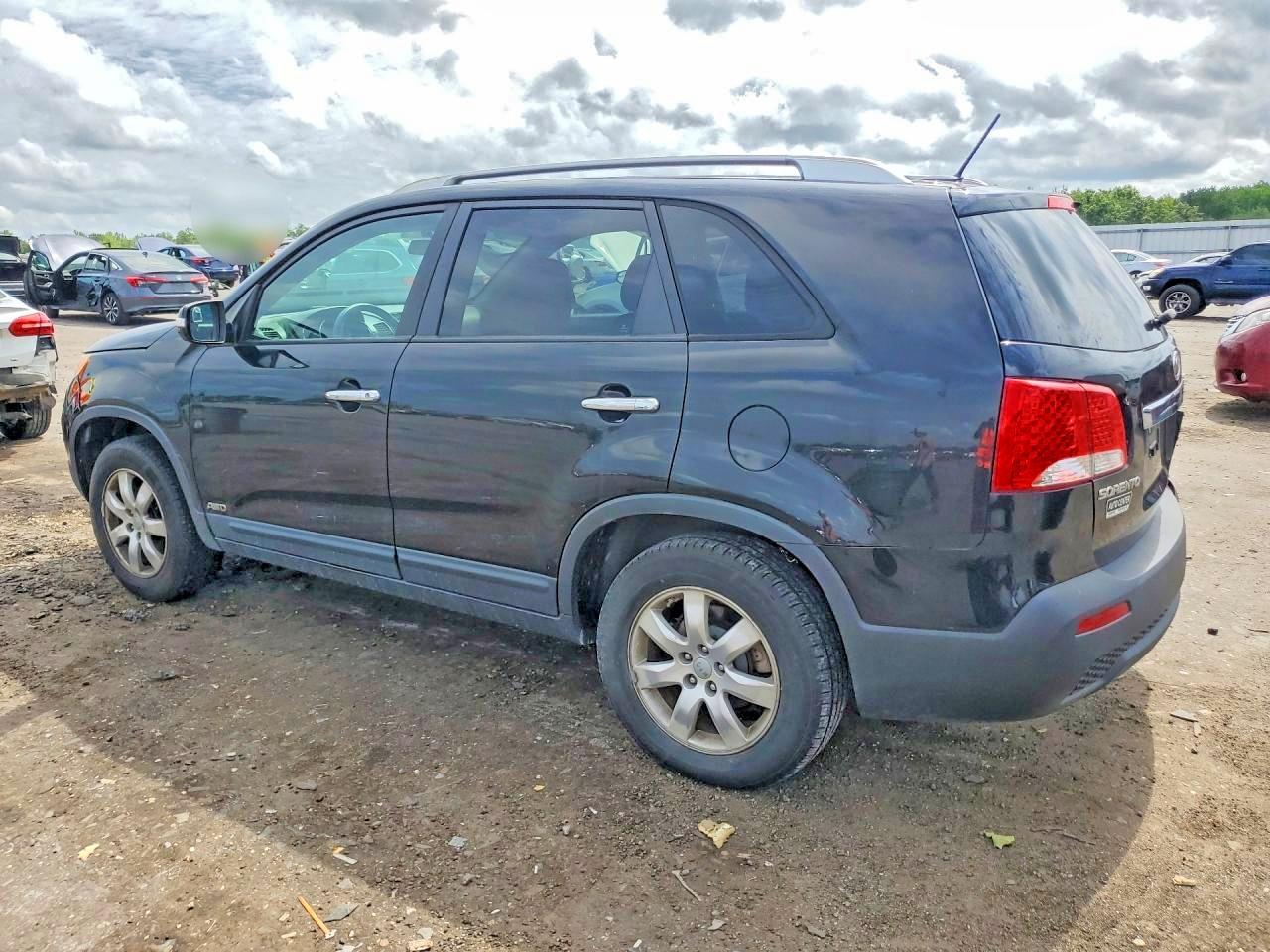 2013 KIA SORENTO
