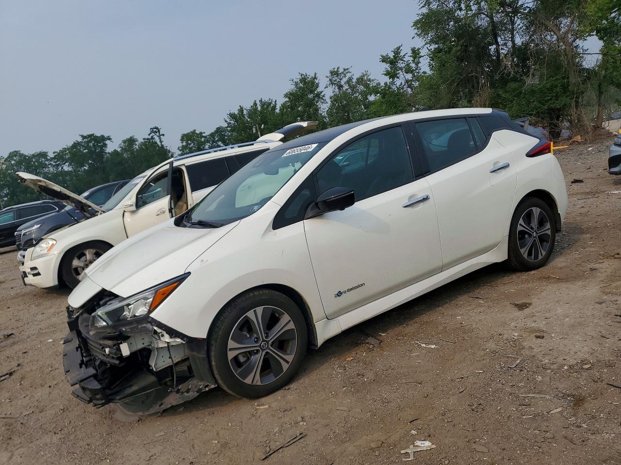 2018 NISSAN LEAF