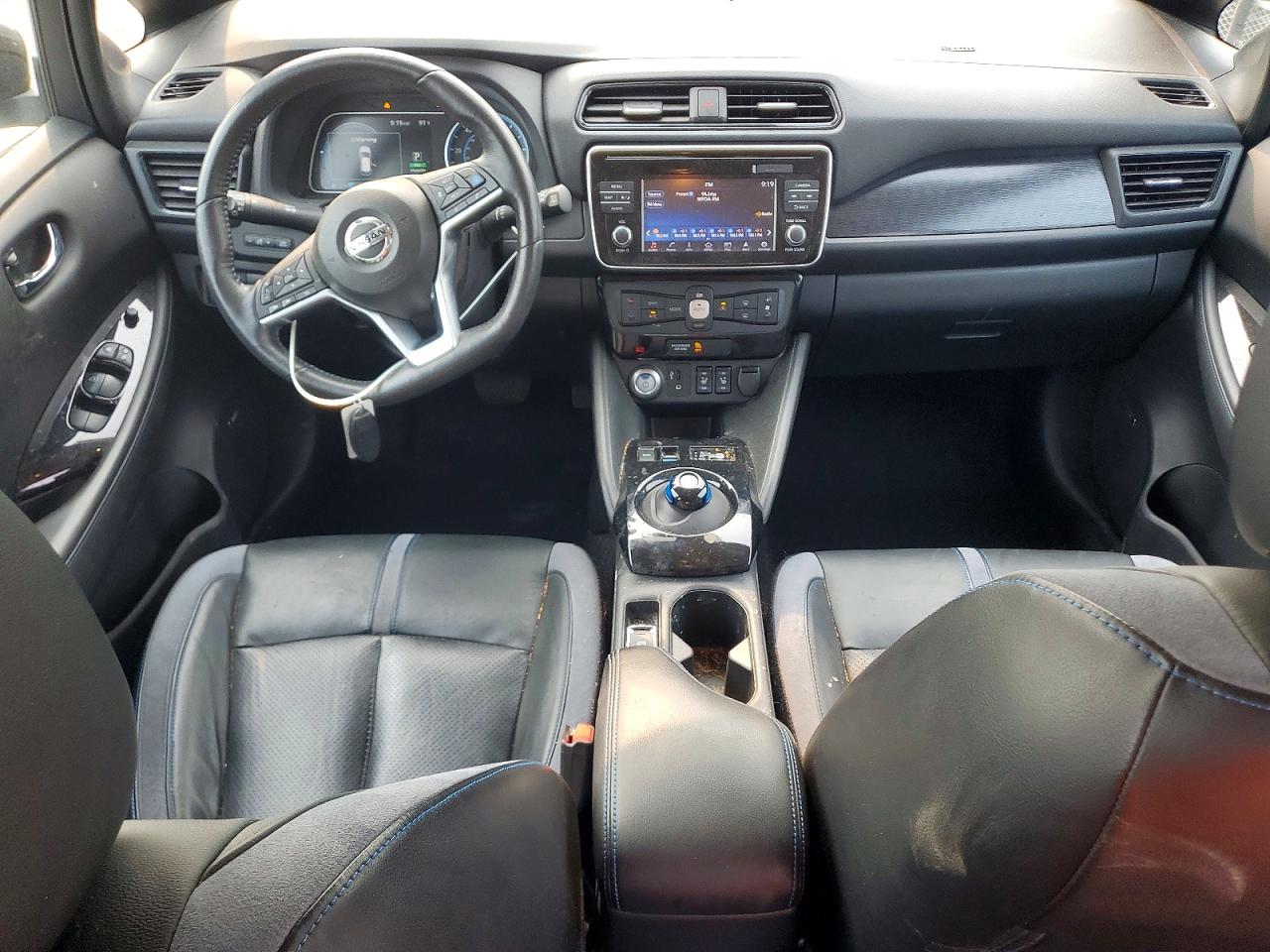 2018 NISSAN LEAF
