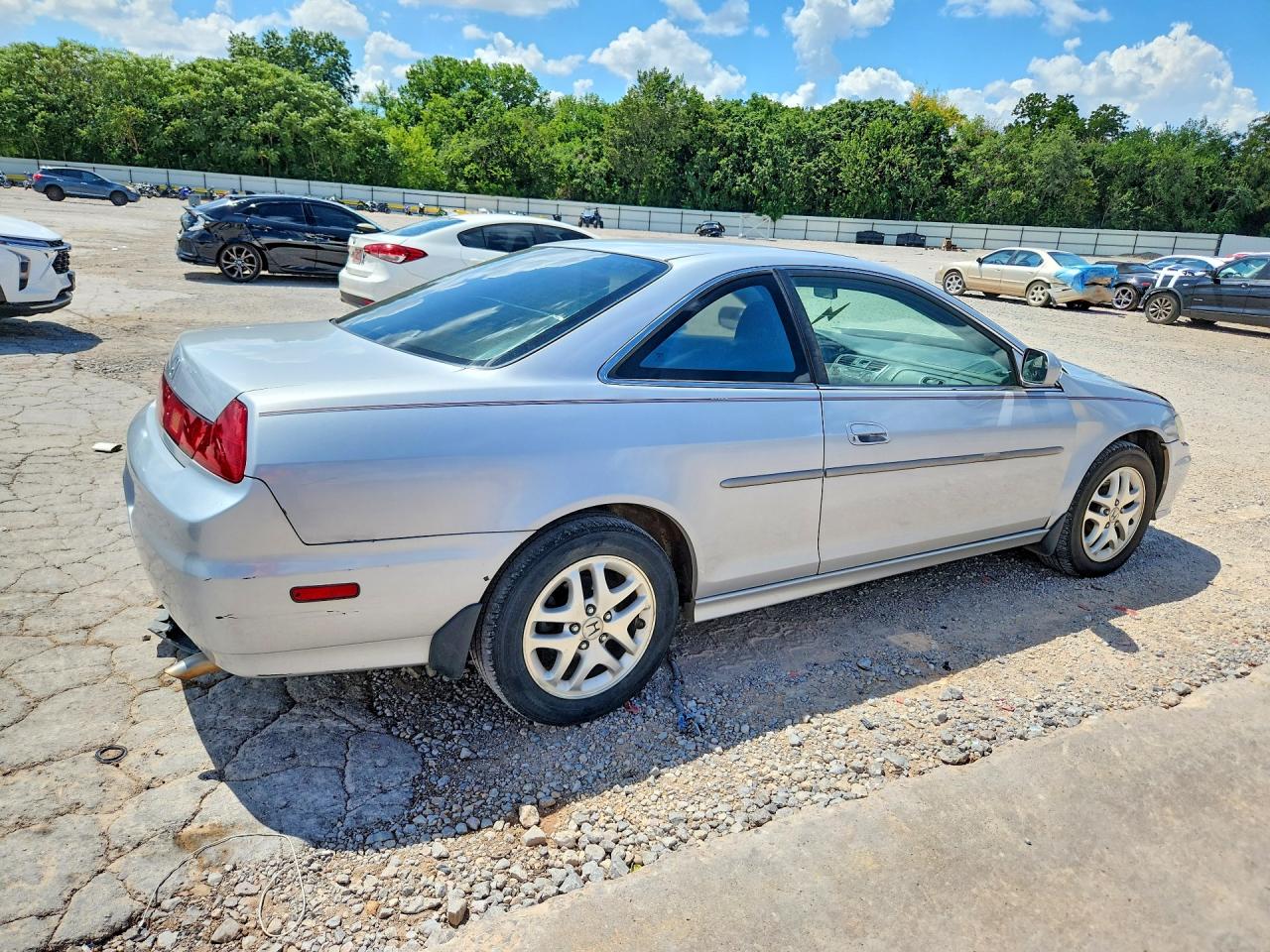 2001 HONDA ACCORD