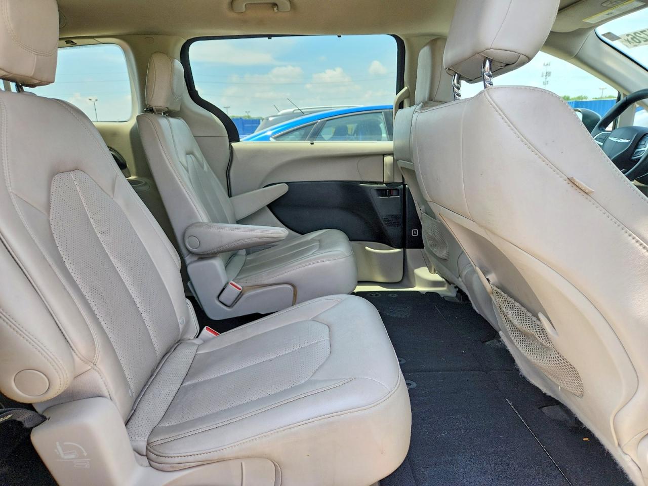 2021 CHRYSLER MINIVAN