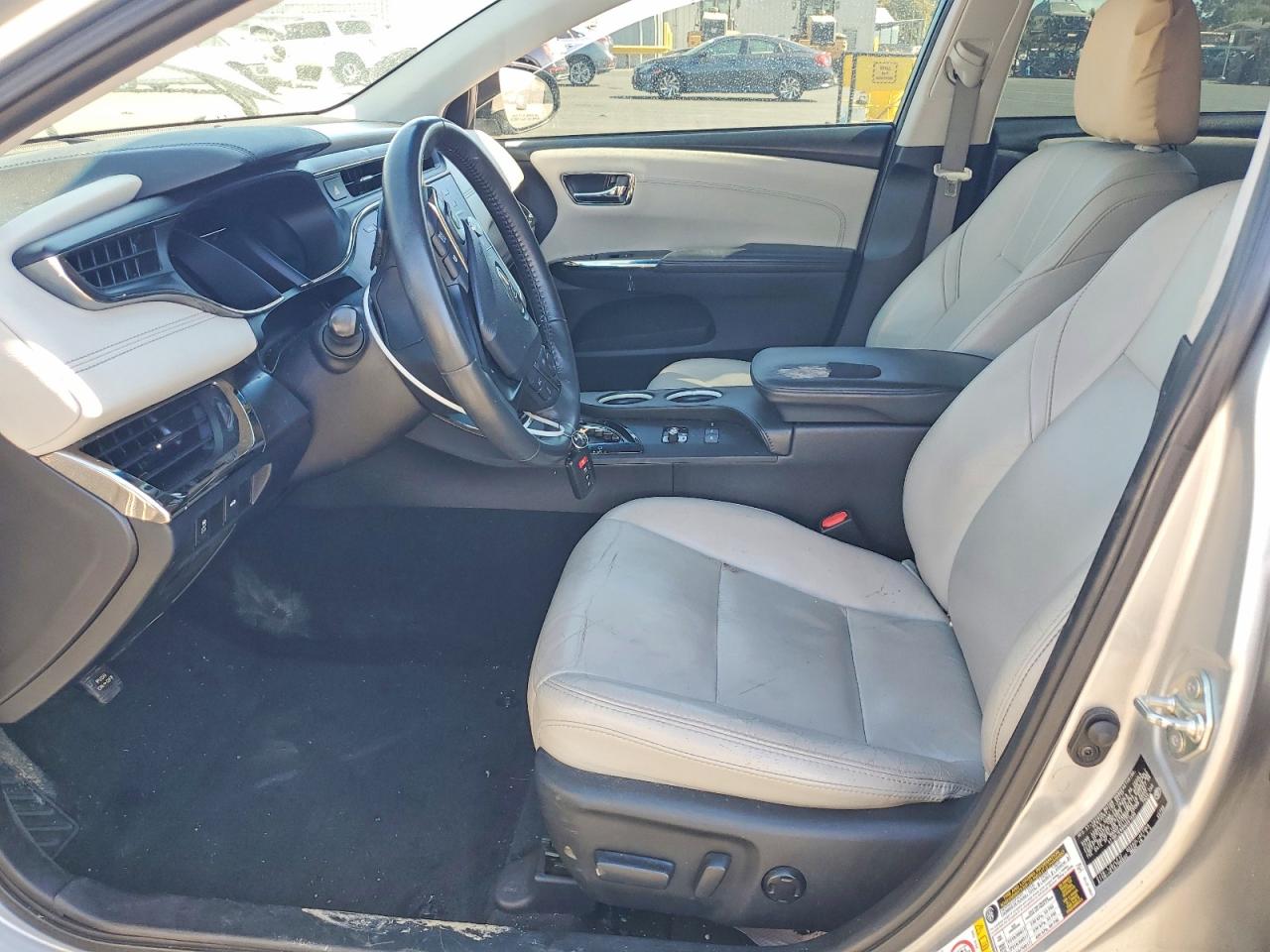 2017 TOYOTA AVALON