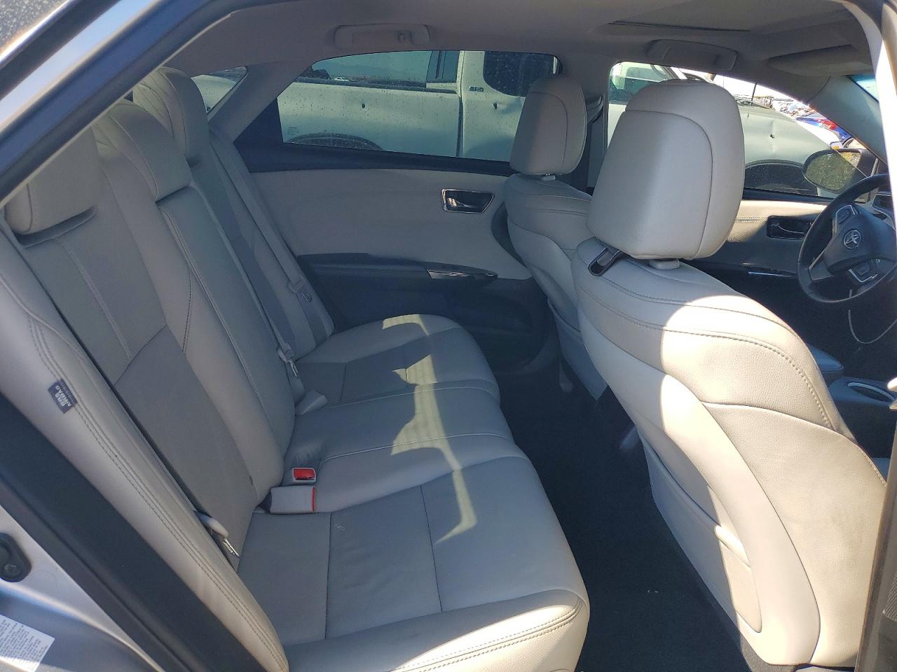 2017 TOYOTA AVALON