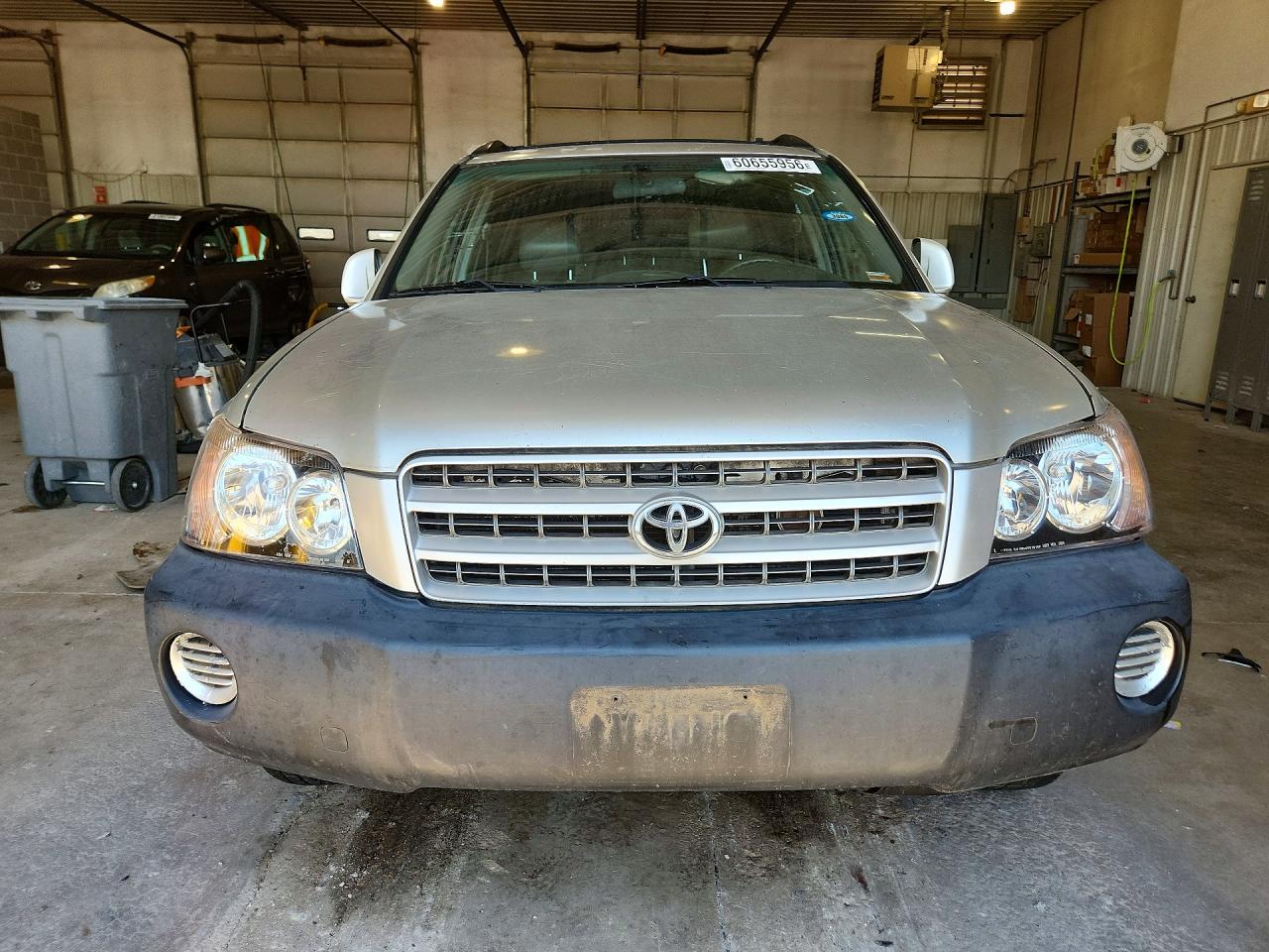 2003 TOYOTA HIGHLANDER