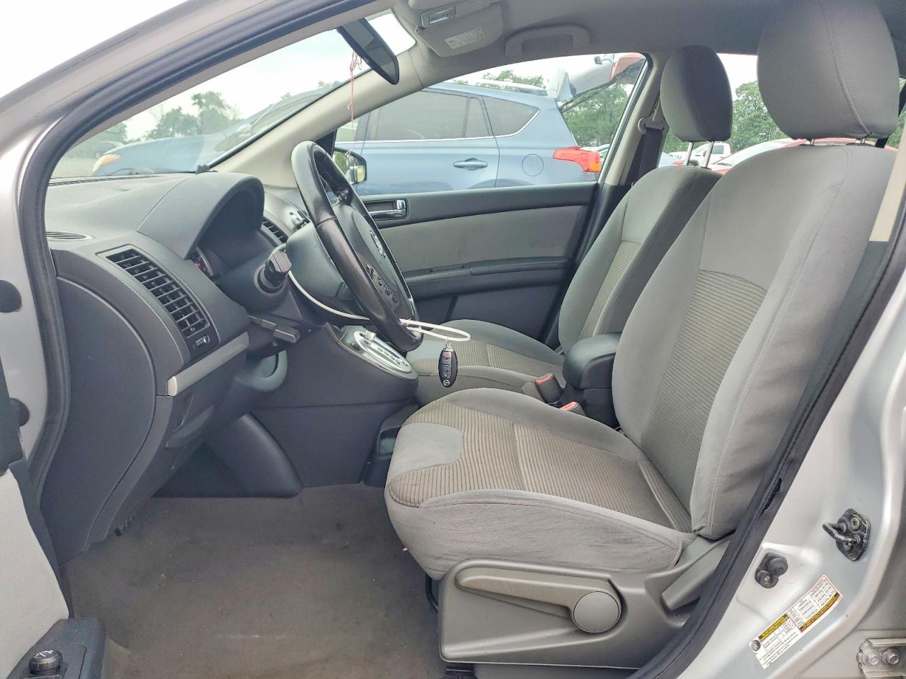 2010 NISSAN SENTRA