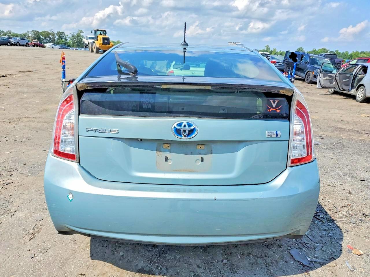 2014 TOYOTA PRIUS