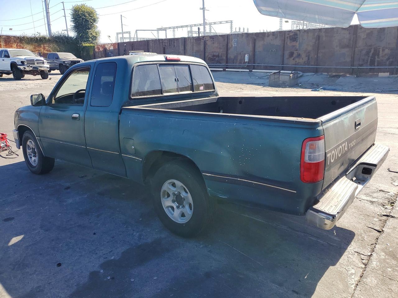 1997 TOYOTA T100