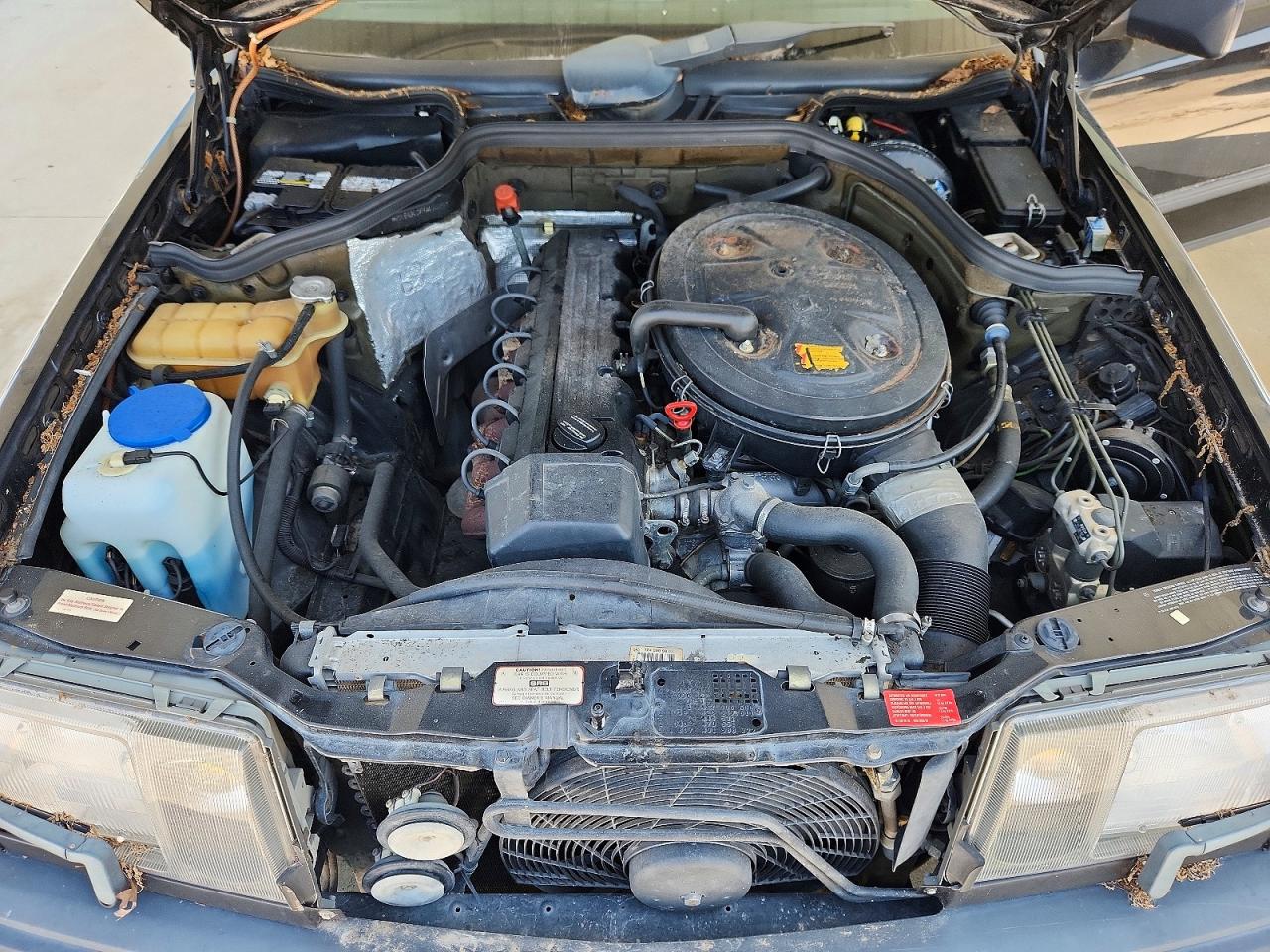 1987 MERCEDES-BENZ 300-CLASS