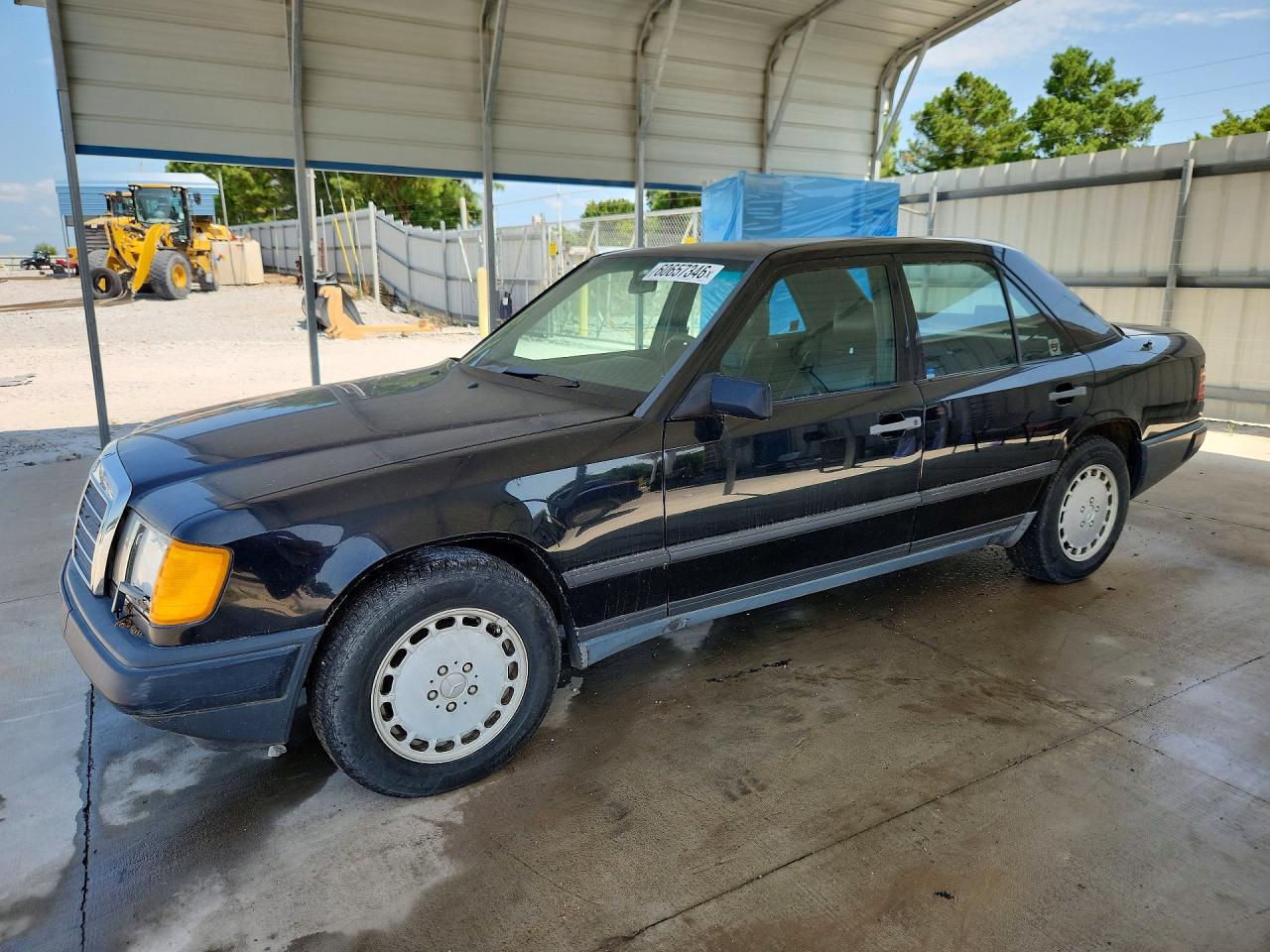 1987 MERCEDES-BENZ 300-CLASS