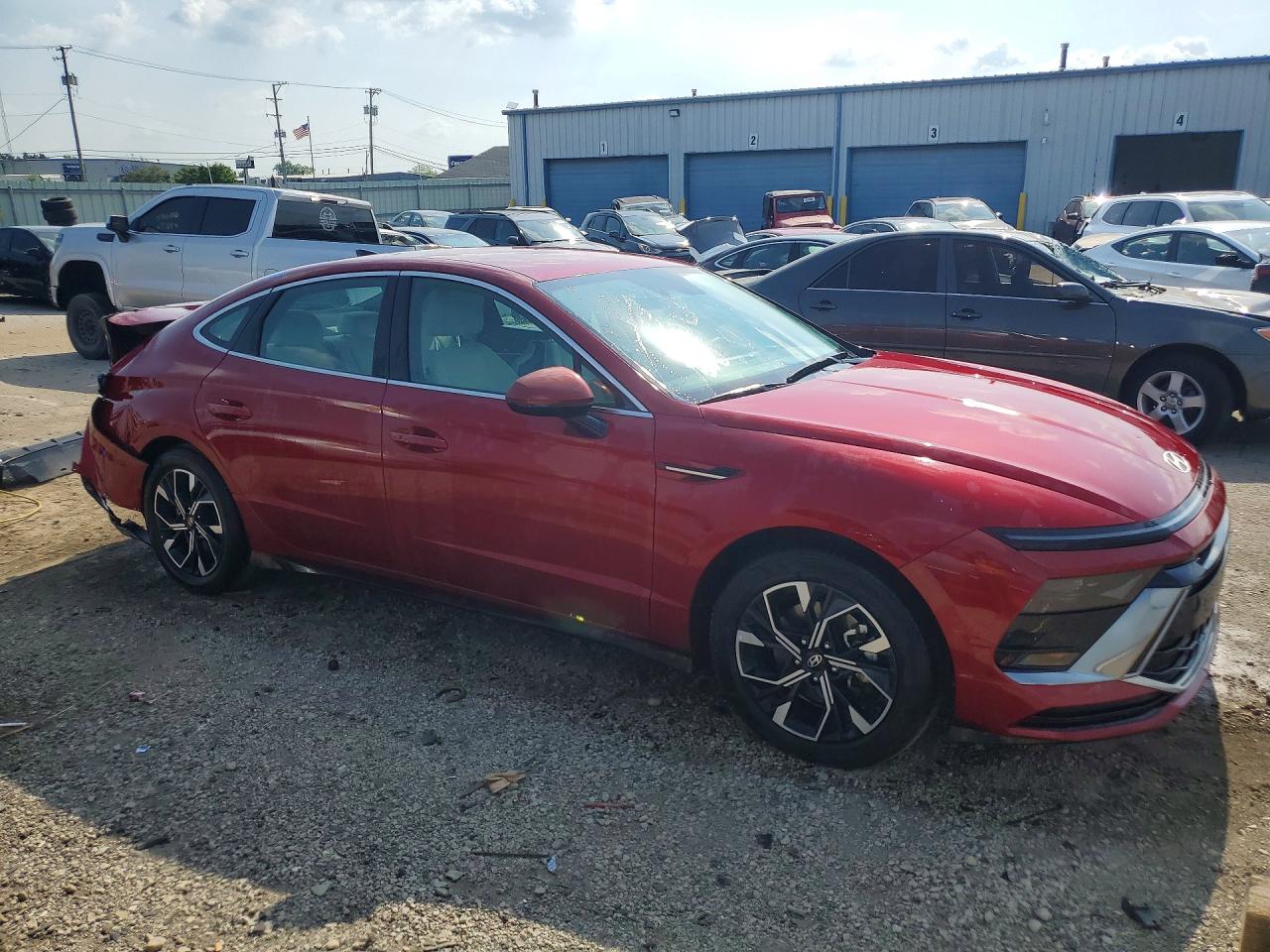 2025 HYUNDAI SONATA
