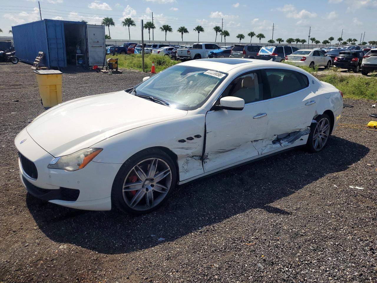 2015 MASERATI QUATTROPOR