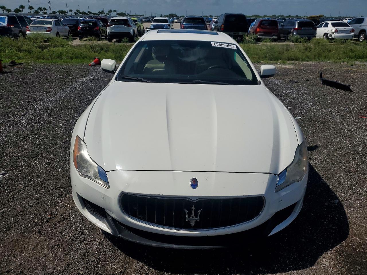 2015 MASERATI QUATTROPOR