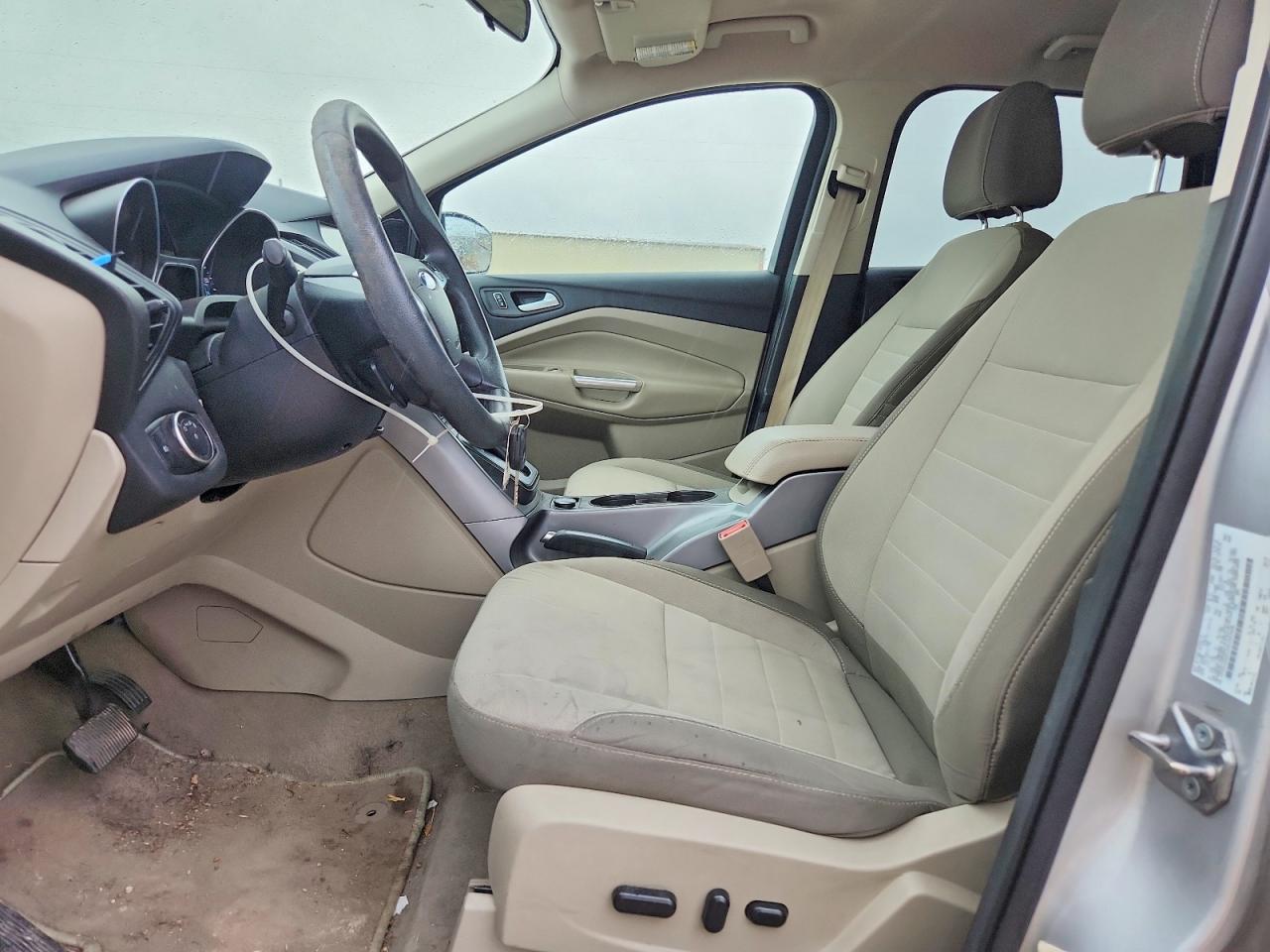 2016 FORD ESCAPE