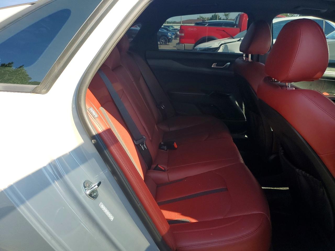2021 KIA K5