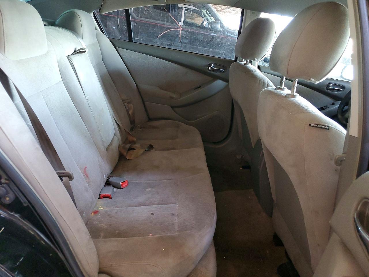 2010 NISSAN ALTIMA