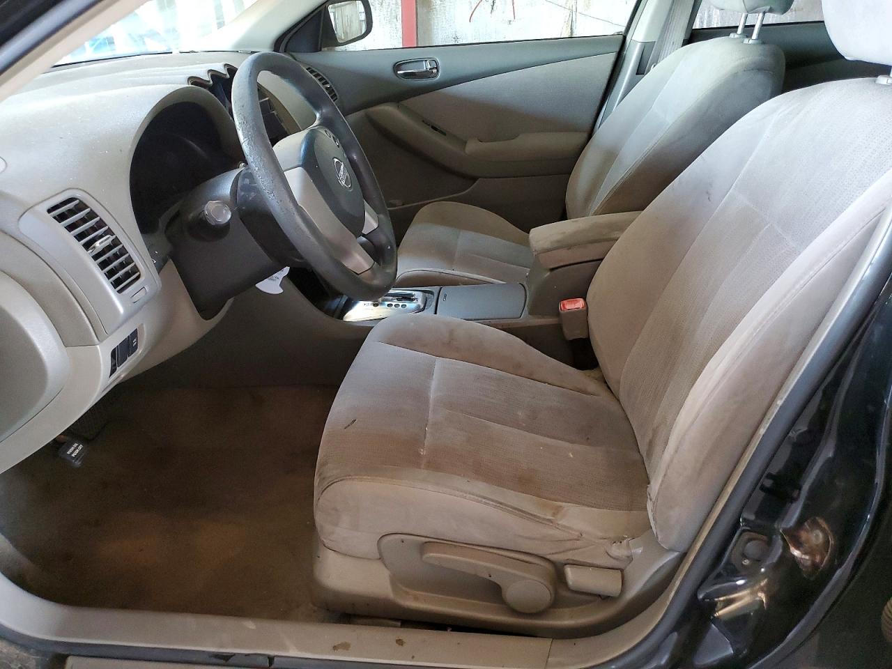2010 NISSAN ALTIMA