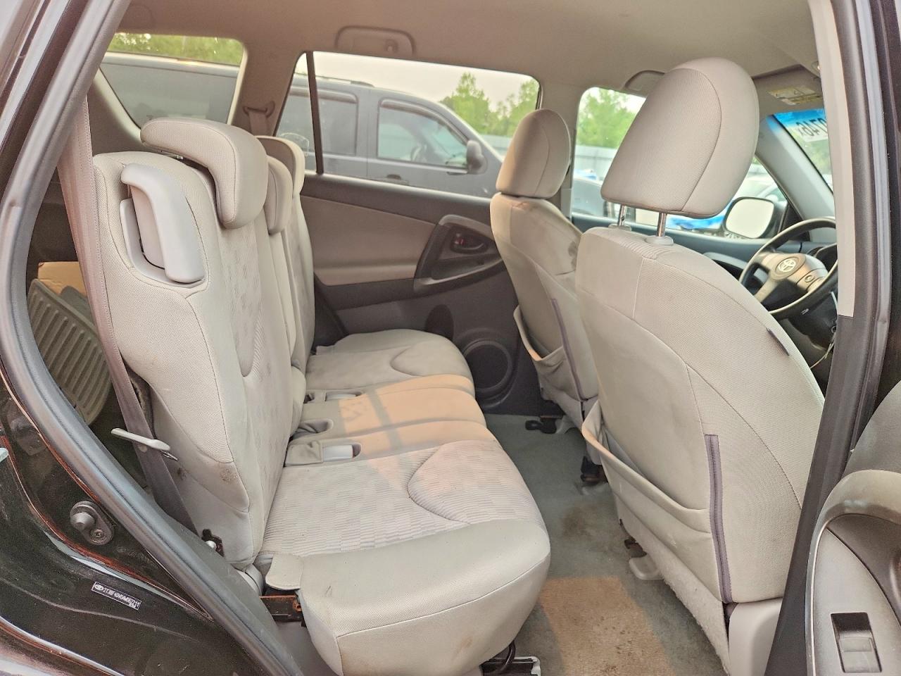 2010 TOYOTA RAV4
