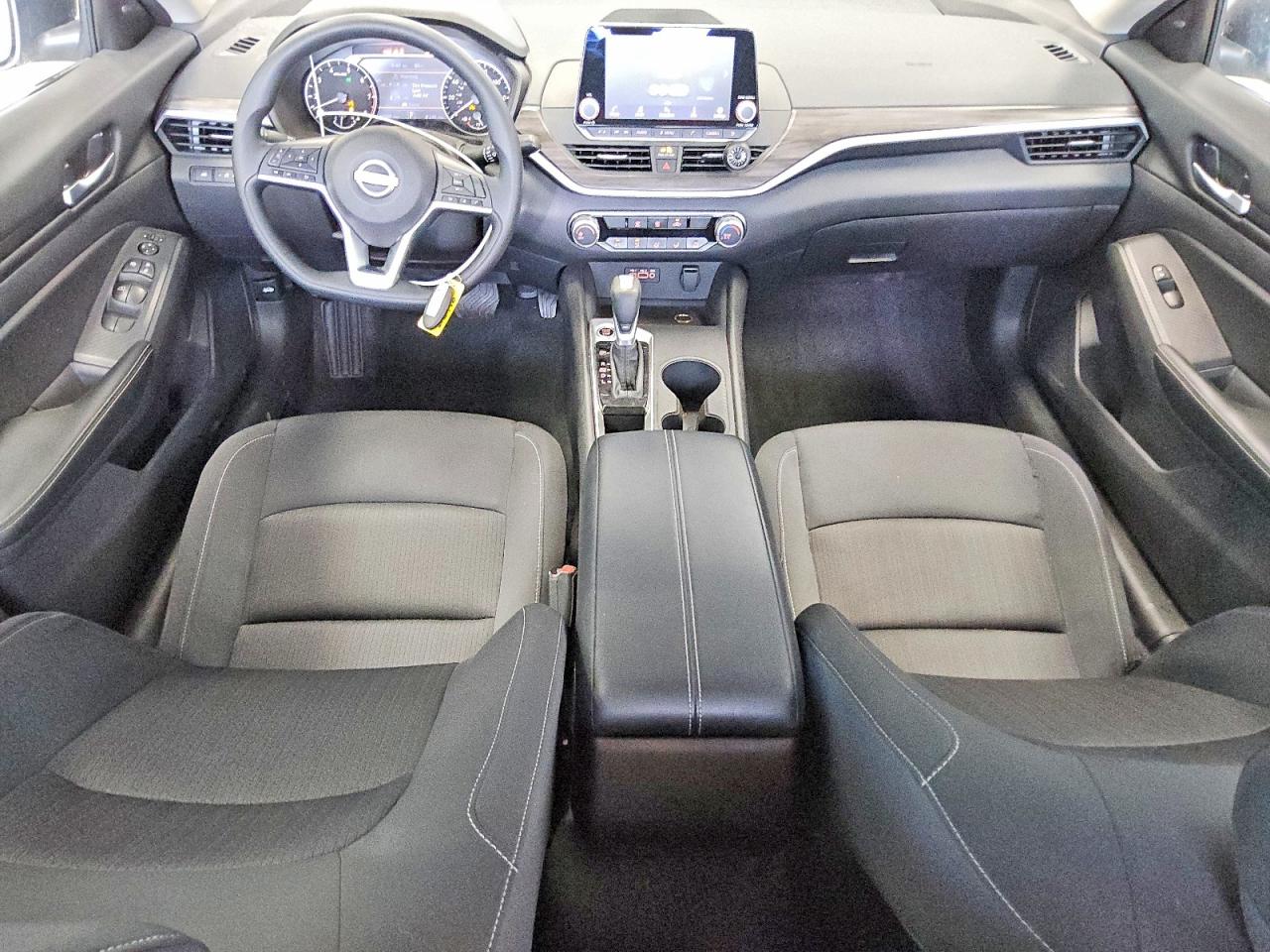 2025 NISSAN ALTIMA