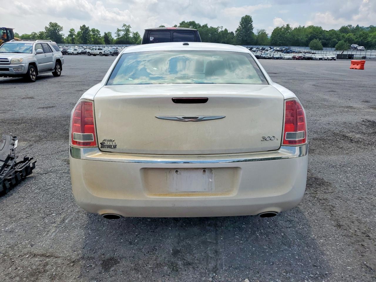 2013 CHRYSLER 300