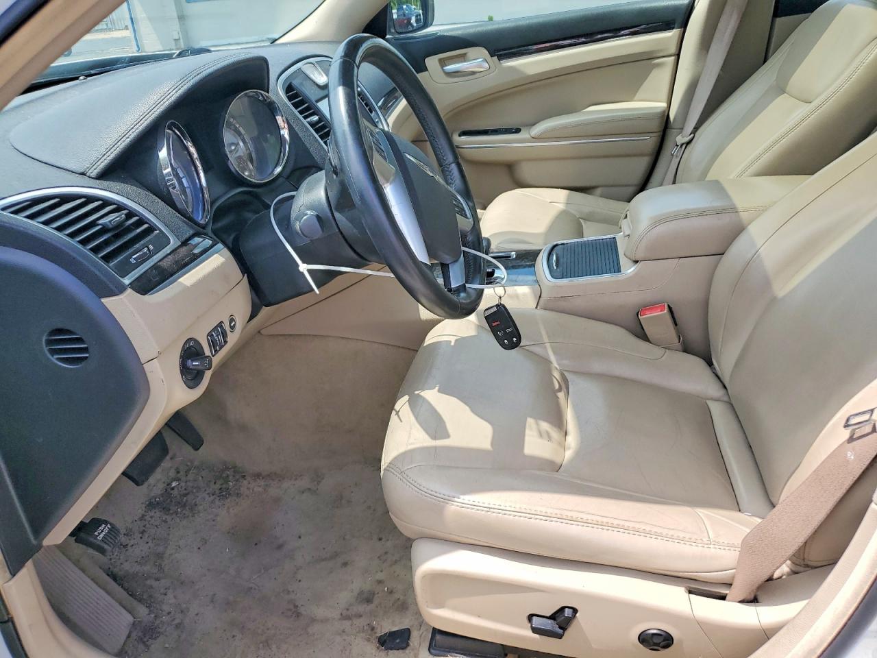 2013 CHRYSLER 300
